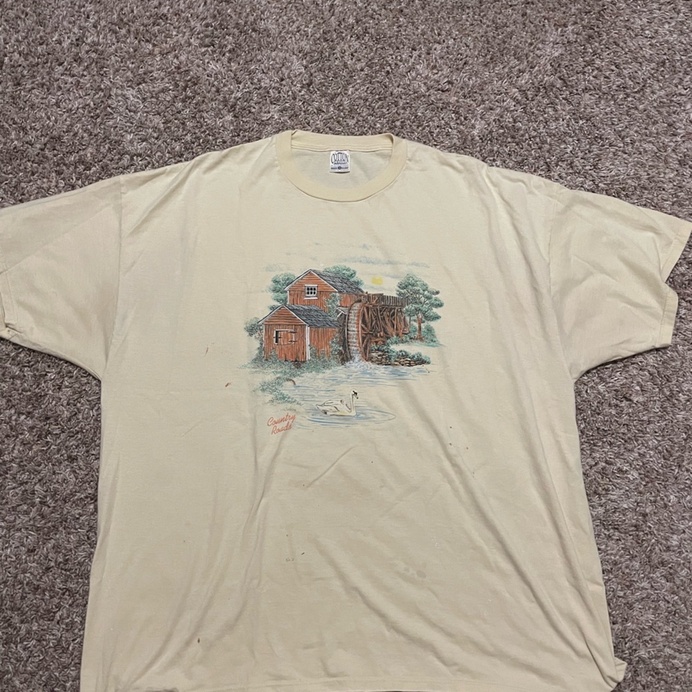 Men’s oversized Country Roads Tee